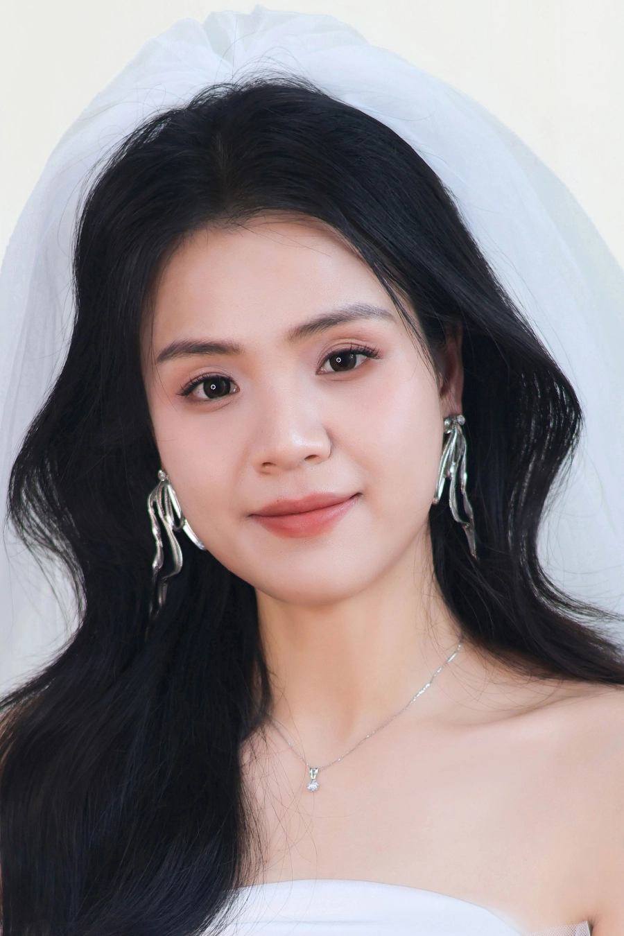 Referenz / Arbeitsprobe von Qufei Pan, Make-up Artist München